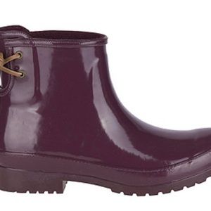 Sperry waterproof rubber boots, women’s size 10